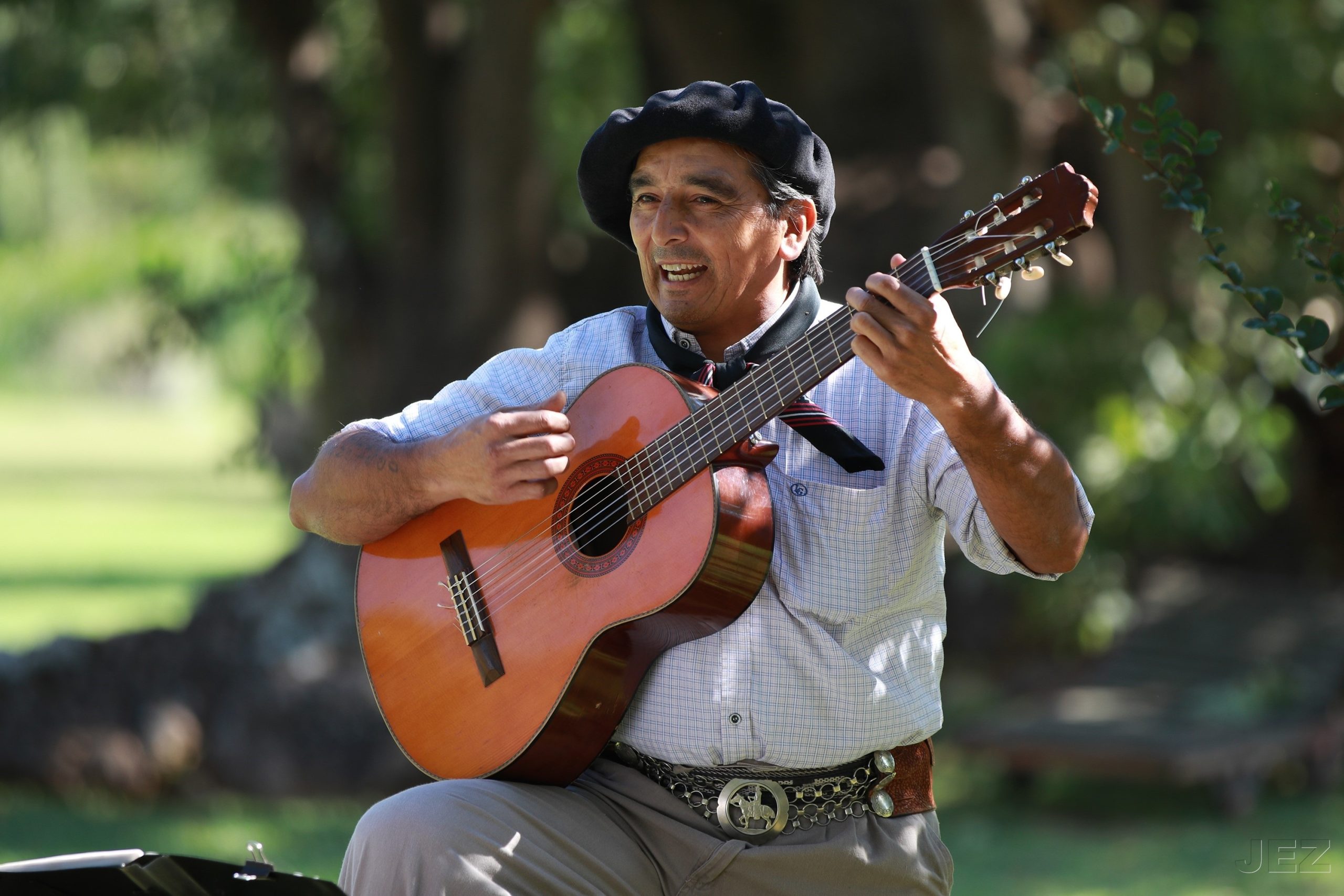 folckloric music estancia tour